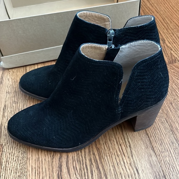 Lucky Brand Shoes - NWT Lucky Brand Boots